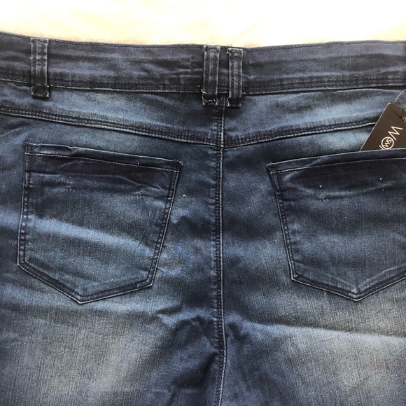 Plus Size Denim Shorts - Picture 6 of 6